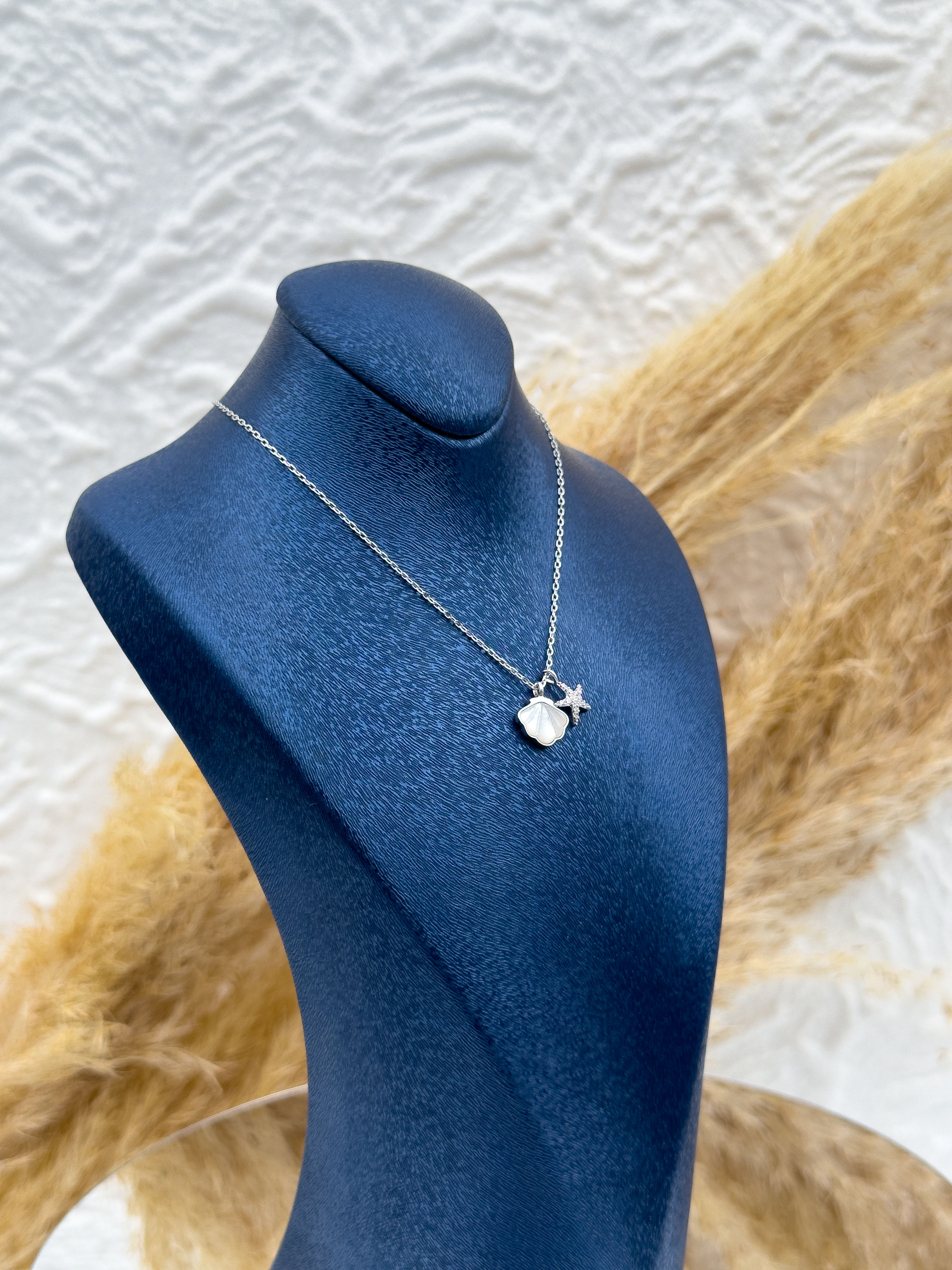 925 Ayar Gümüş Sedefli Yıldız Detaylı Kadın Kolye – Özel Tasarım, Zarif Hediyelik